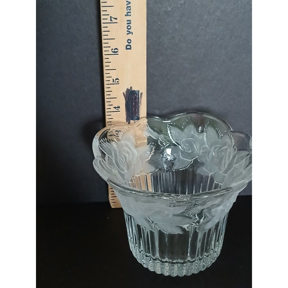 Home Beautiful Rose Pearls Glass Potpourri Holder Vase Centerpiece Made in Japan - Picture 10 of 16